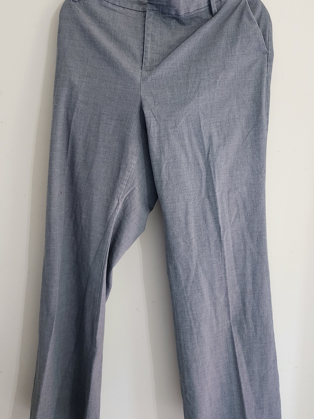 GAP Straight Fit Light Gray Pants